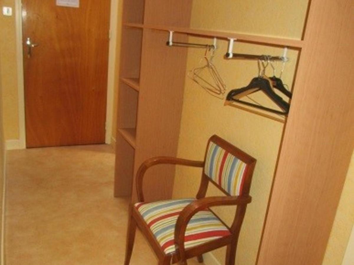 Appartement 2 Chambres, 8 Couchages, Centre-Ville Cauterets, Wifi Gratuit, Parking A Proximite - Fr-1-234-89 外观 照片